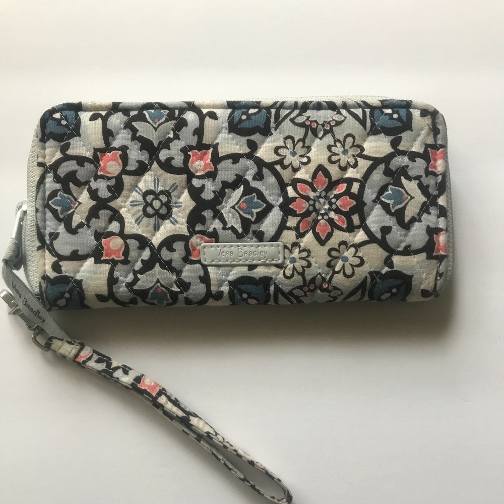 Vera Bradley Wristlet.  Grey/pink/blue/black